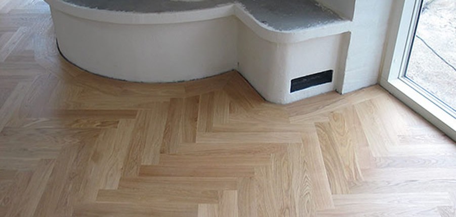 afslibning af sildebensparket